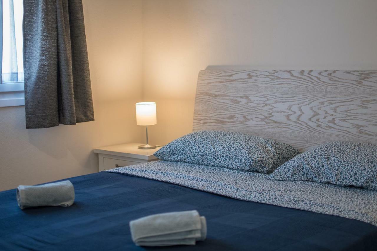 Lana House With Apartments Petrovija 외부 사진