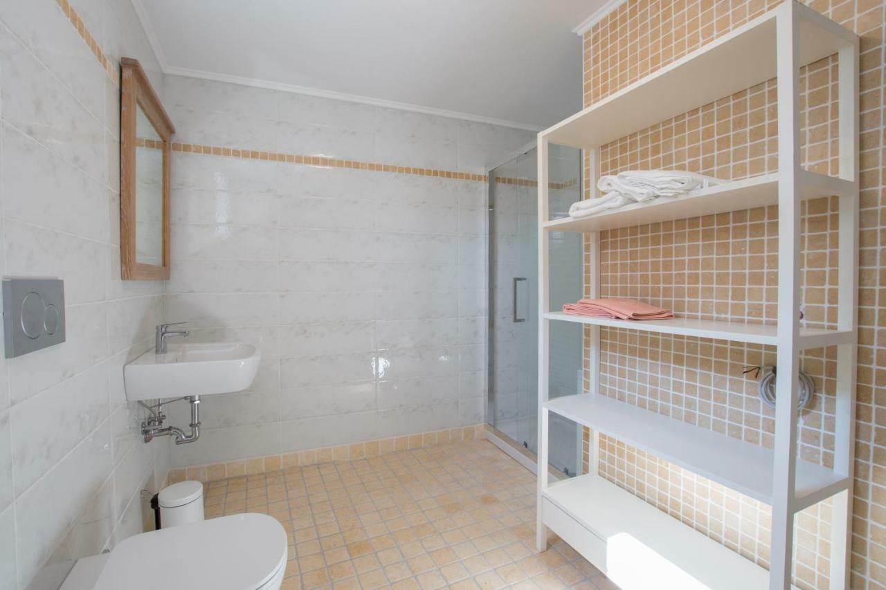 Lana House With Apartments Petrovija 외부 사진